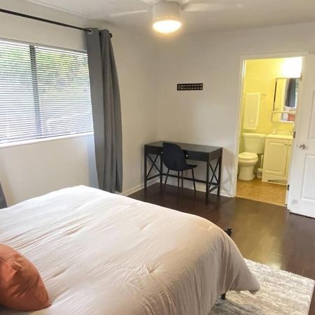 Peaceful, Private Master Bedroom With Own Bath Near Hilo, With Ac! Keaau Exterior photo