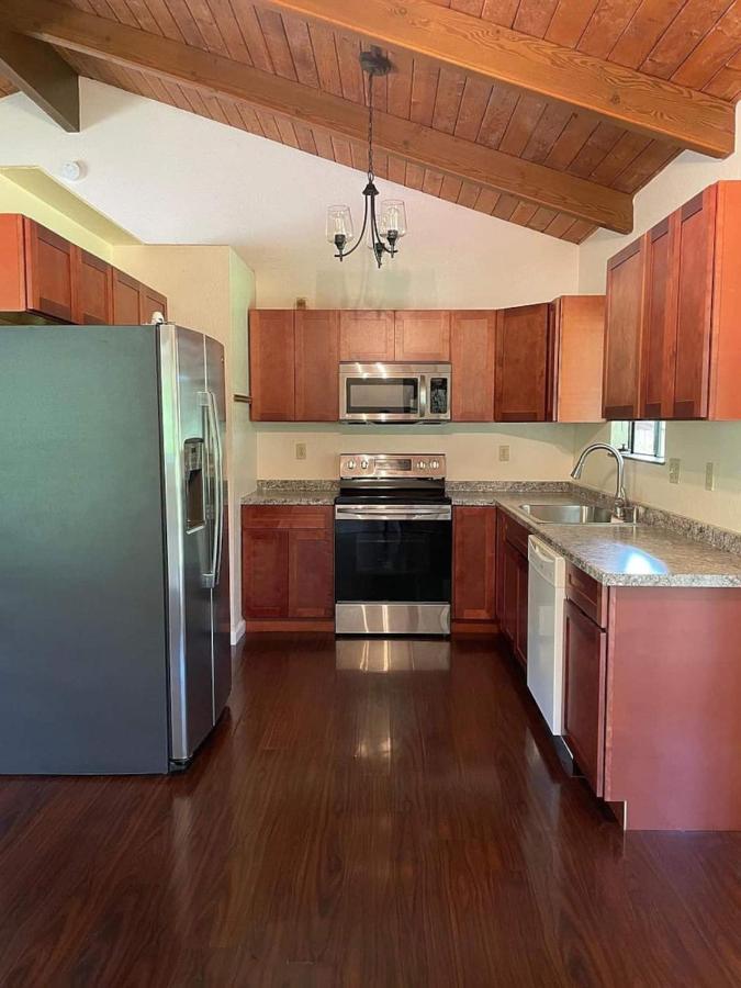 Peaceful, Private Master Bedroom With Own Bath Near Hilo, With Ac! Keaau Exterior photo